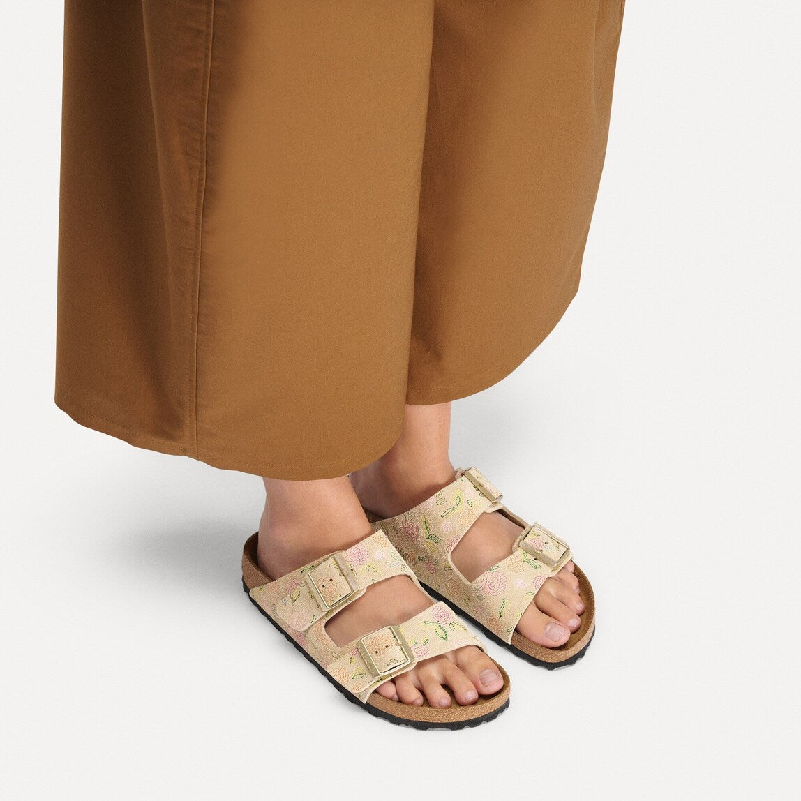 Sandcastle Flower Print Sandals