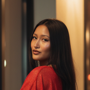 Profile image 4